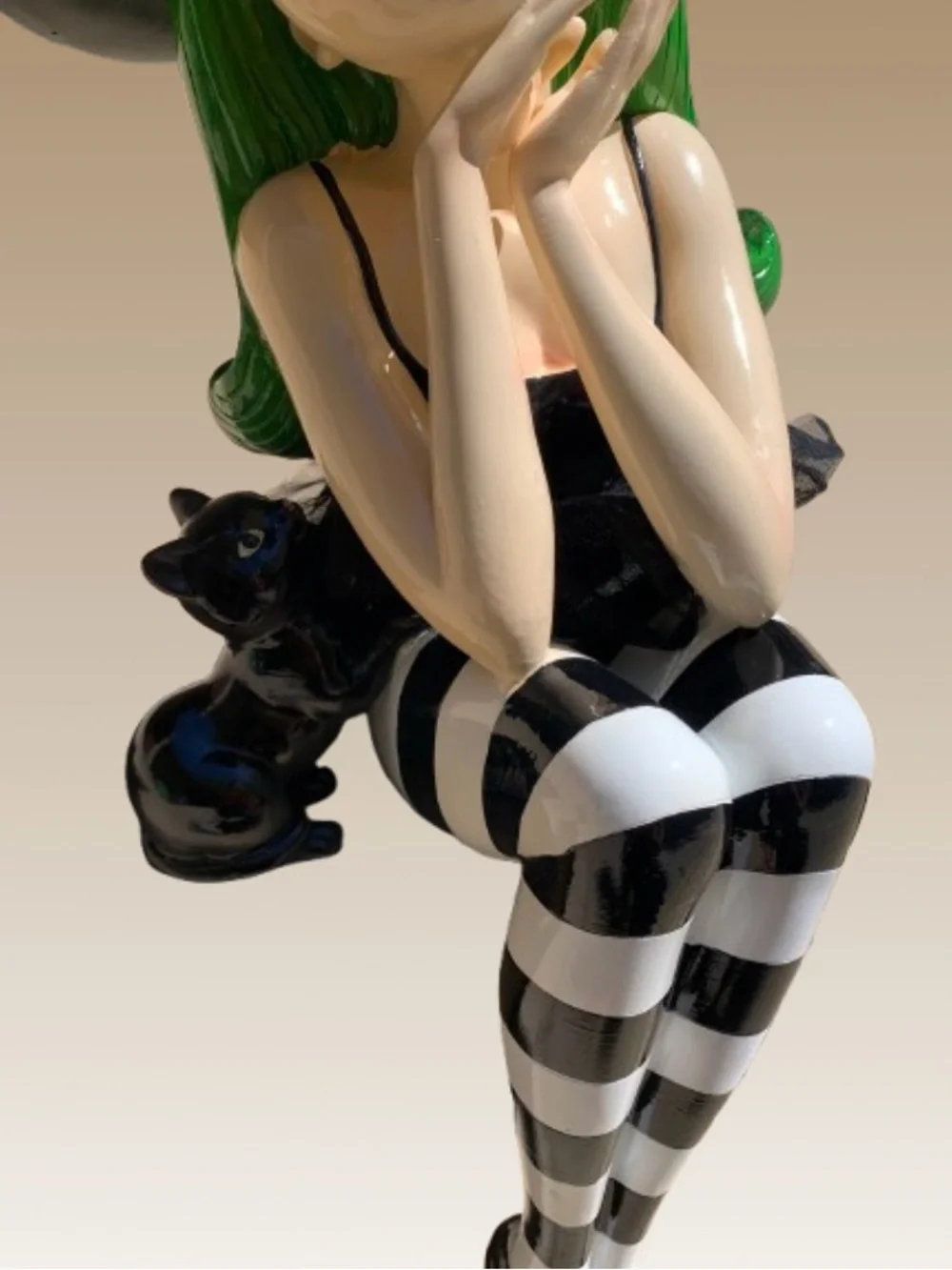 NWT. BELLA LUX 24” Viral Witch With Cat